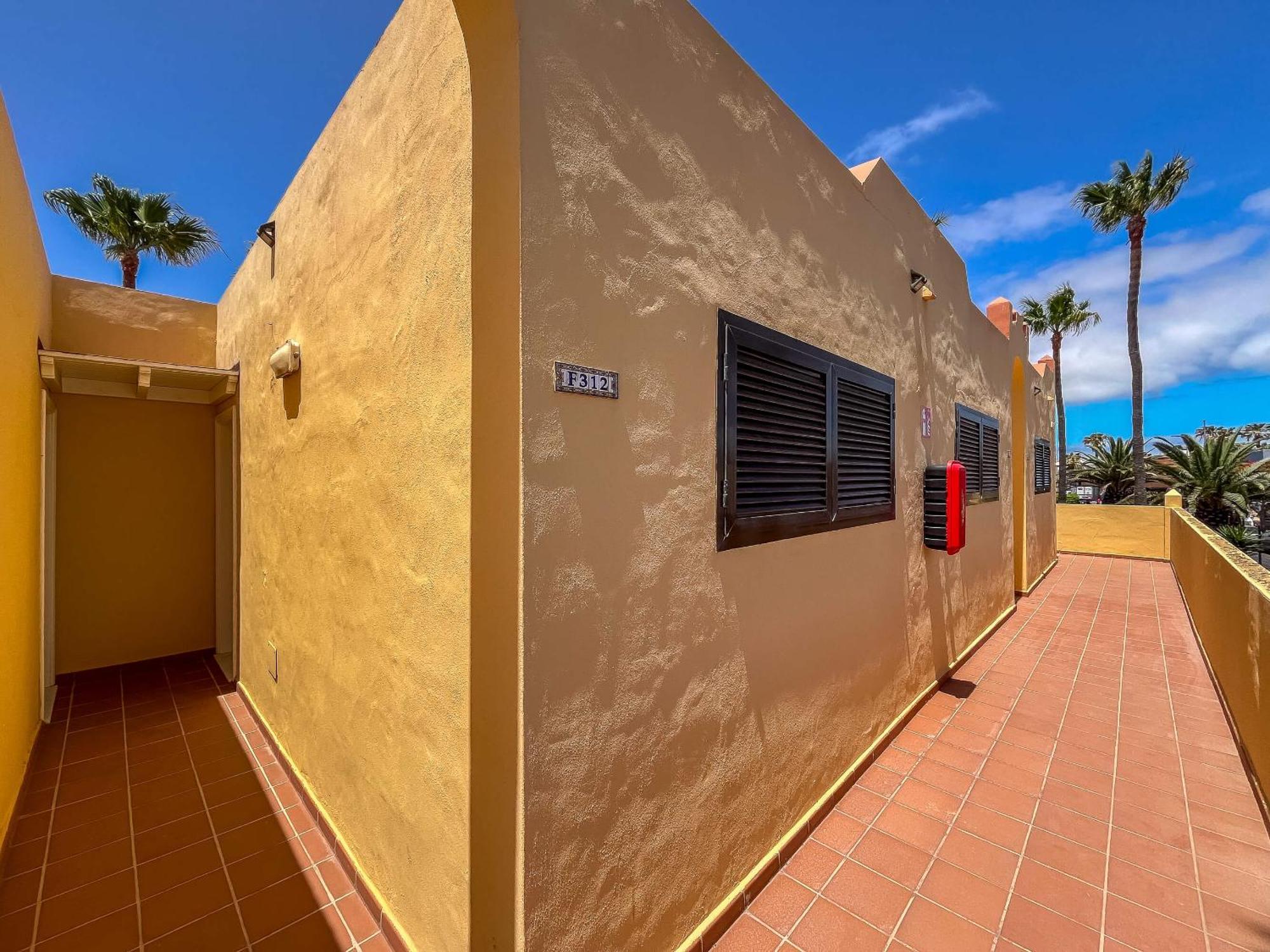 Oasis Royal 12 apartamento vista piscina Corralejo by Lightbooking Exterior foto